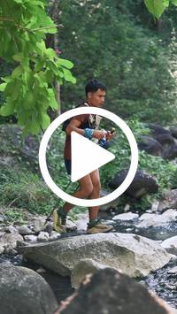 BIB:  <button type="button" onclick="openModal(28057010)" class="btn btn-primary btn-sm float-right" data-toggle="modal" data-target=".modal-high-quality">
                <i class="fa fa-download"></i> Download
                </button>